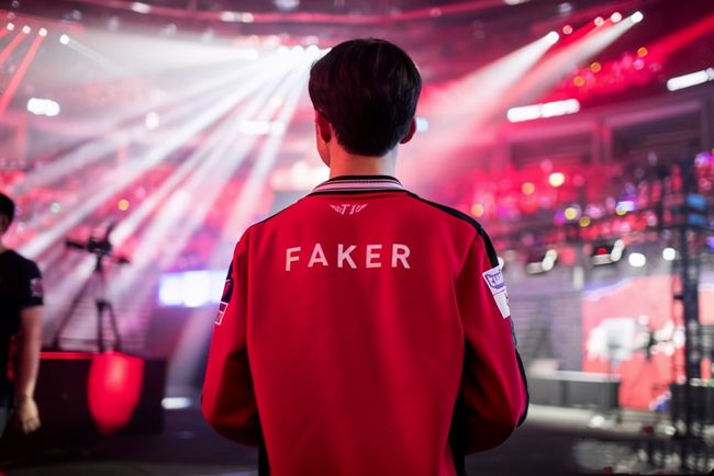 前客场对强 前客场对强